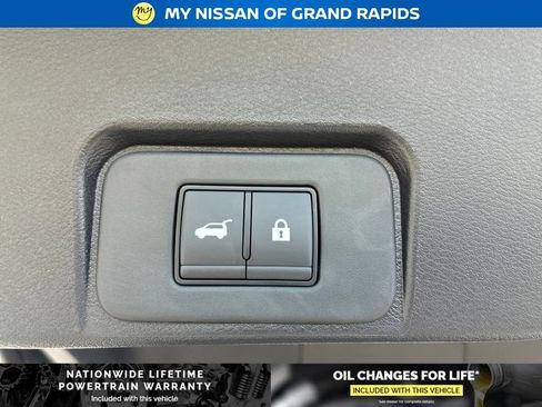 New 2026 Nissan Rogue SV AWD/4WD image 25