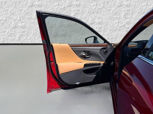 New 2025 Lexus ES 350 w/ Premium Package image 21