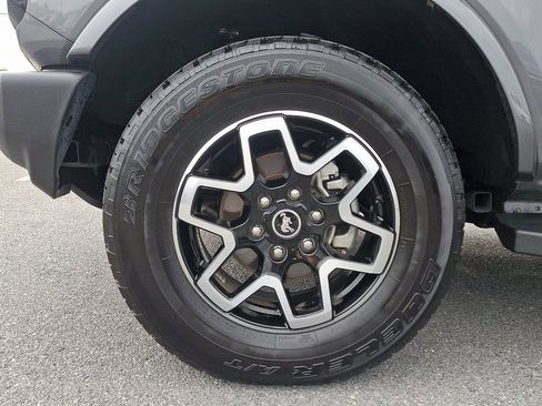 Certified 2024 Ford Bronco Outer Banks image 8
