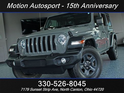 Used 2018 Jeep Wrangler Unlimited Sport AWD/4WD image 40