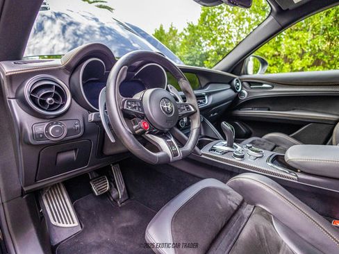 Used 2024 Alfa Romeo Stelvio Quadrifoglio w/ Quick Order Package 25A 100th image 19
