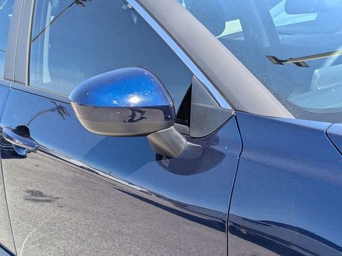 Used 2026 Nissan Rogue SV image 10