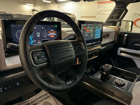 Used 2025 GMC Hummer EV 3X w/ Battery Pack, 24 Module Pack image 39