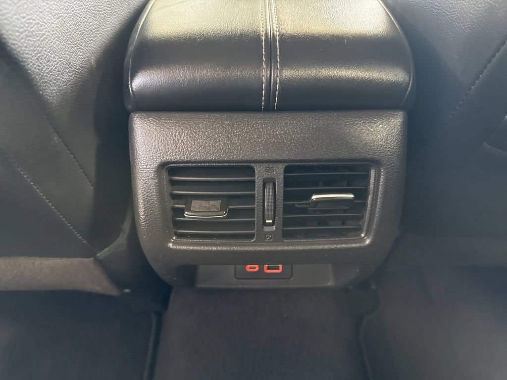 Used 2023 Nissan Altima 2.5 SL AWD/4WD image 12