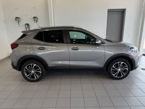 Used 2023 Buick Encore GX Select AWD/4WD image 37
