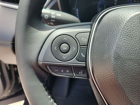 Used 2026 Toyota Corolla Cross LE w/ Moonroof Package FWD image 19