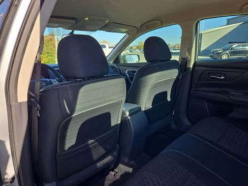 Used 2017 Nissan Altima 2.5 S w/ Power Driver Seat Package image 17