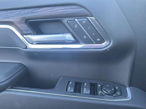 New 2026 GMC Sierra 1500 SLT w/ SLT Premium Plus Package image 16