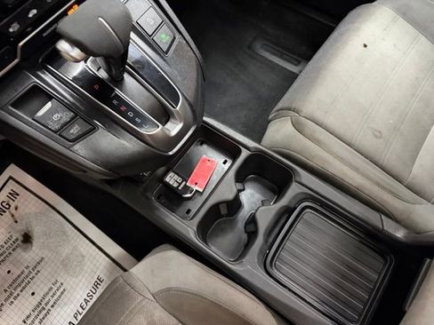 Used 2021 Honda CR-V EX image 27
