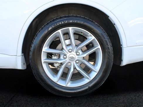 Used 2024 Dodge Durango GT image 12