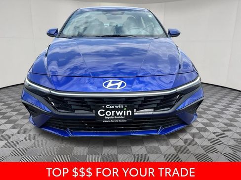 Used 2024 Hyundai Elantra SEL FWD image 2