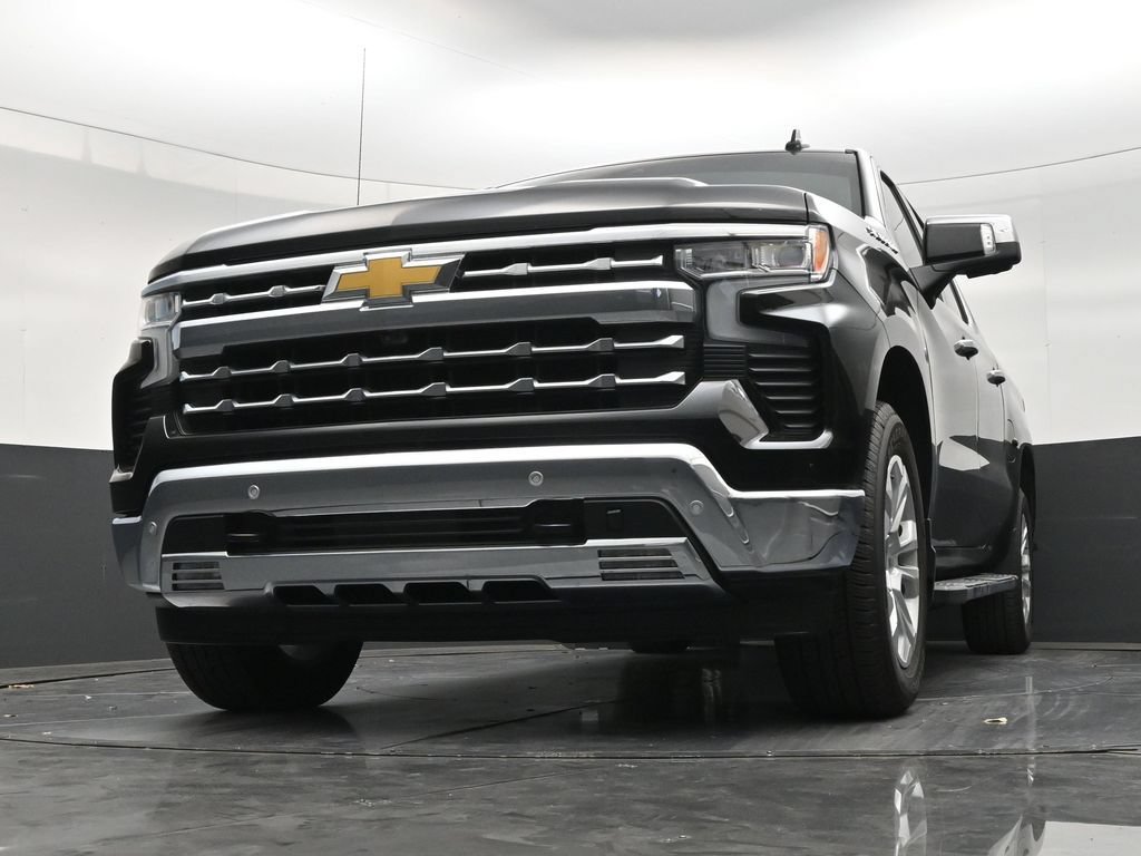Certified 2026 Chevrolet Silverado 1500 LTZ RWD image 27