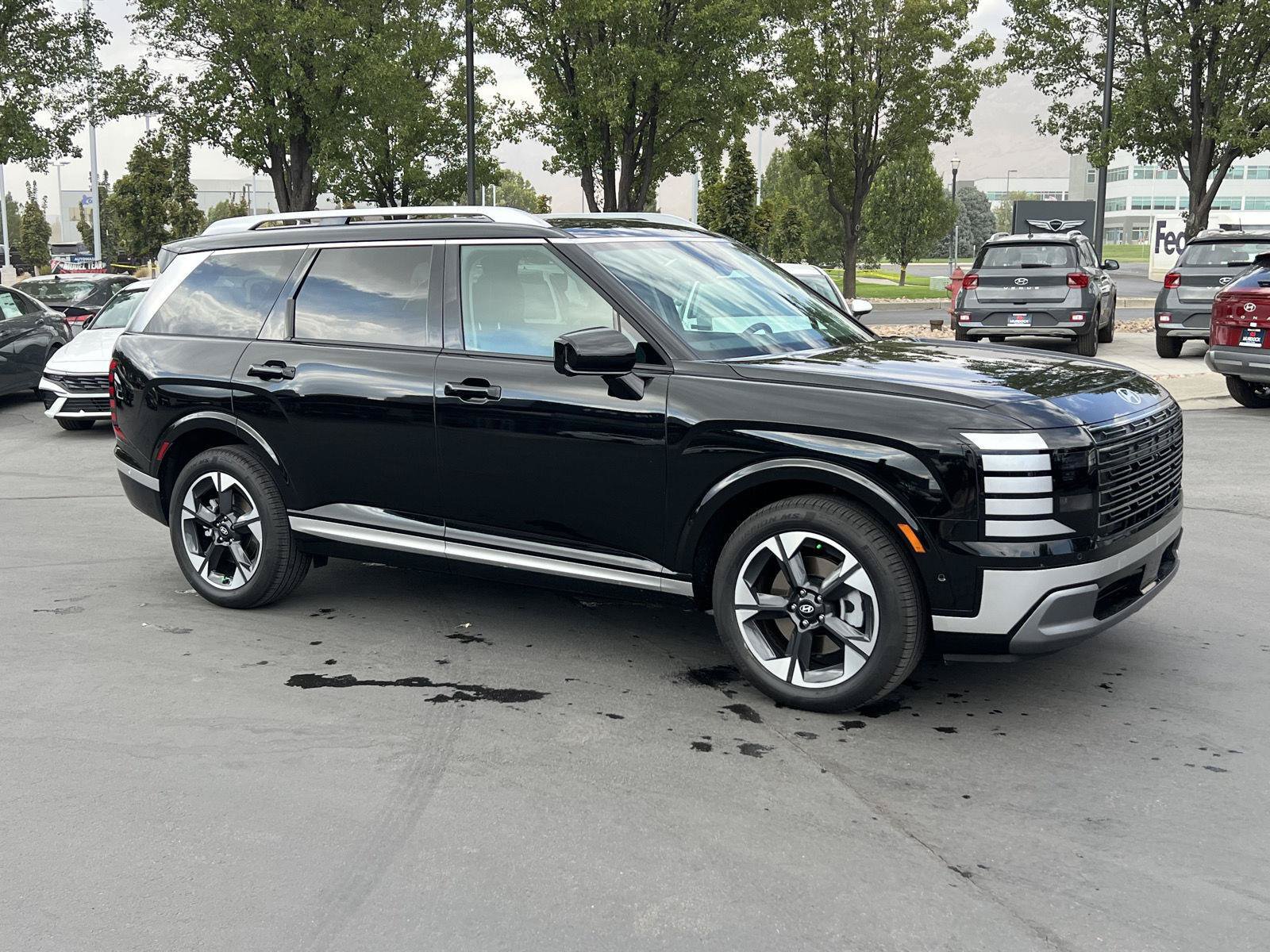 Certified 2026 Hyundai Palisade Limited AWD/4WD image 14