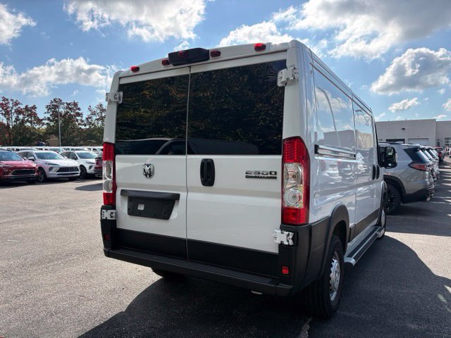 Used 2025 RAM ProMaster 2500 w/ U-Haul Equipment Group FWD image 5