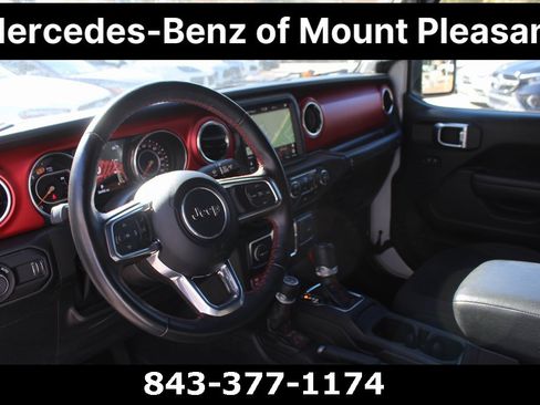 Used 2023 Jeep Wrangler Unlimited Rubicon w/ Cold Weather Group image 18