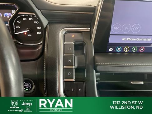 Used 2021 GMC Yukon SLT w/ SLT Luxury Plus Package AWD/4WD image 36