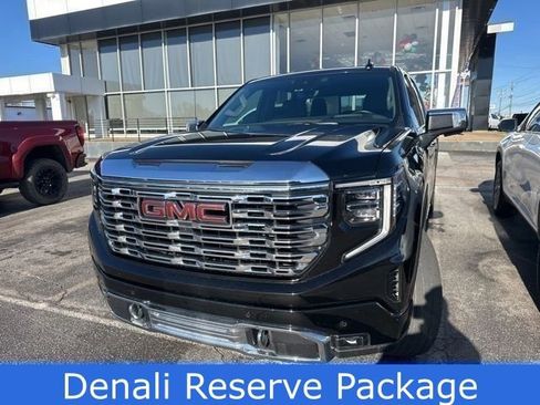 Used 2024 GMC Sierra 1500 Denali w/ Denali Reserve Package image 4