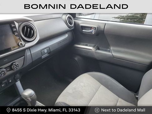 Used 2020 Toyota Tacoma TRD Off-Road image 21