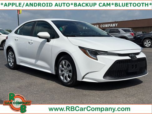 Used 2021 Toyota Corolla LE FWD image 1