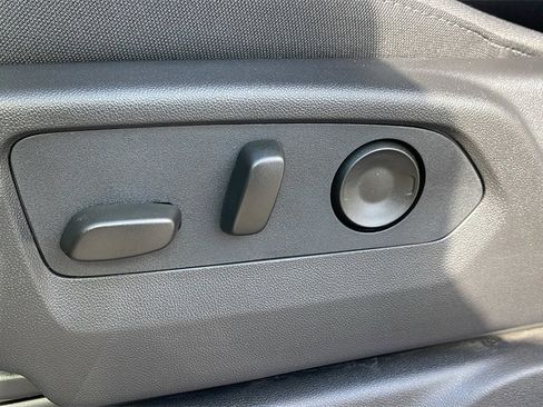 New 2026 GMC Sierra 3500 SLE w/ SLE Convenience Package image 11