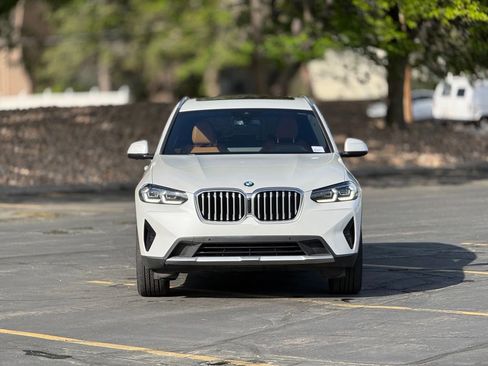 Used 2023 BMW X3 xDrive30i w/ Premium Package AWD/4WD image 2