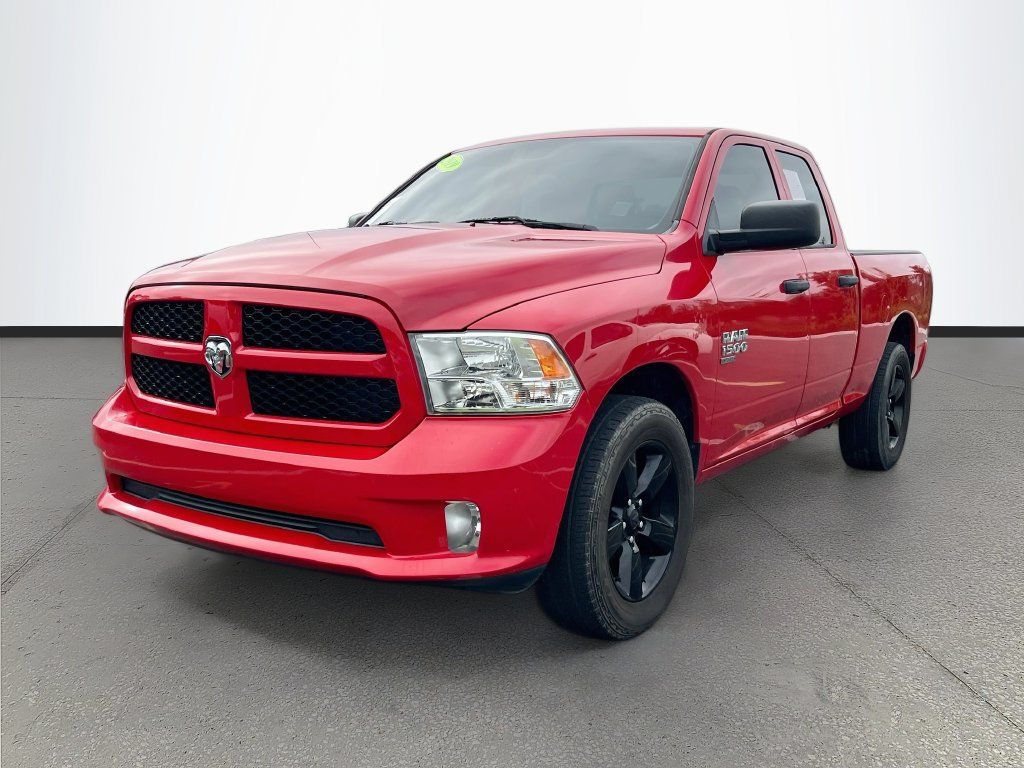 Used 2019 RAM 1500 Express w/ Express Value Package AWD/4WD image 3
