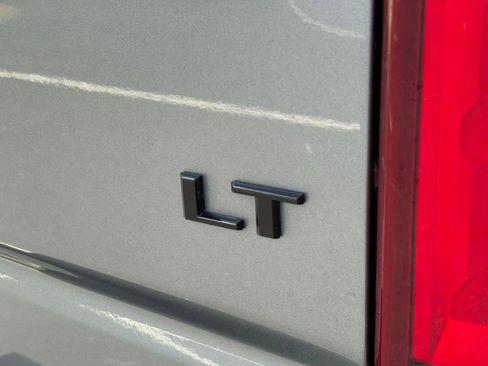 Used 2020 Chevrolet Silverado 1500 LT Trail Boss AWD/4WD image 10