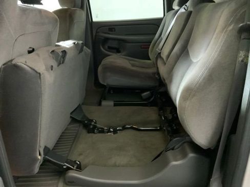 Used 2007 GMC Sierra 2500 SLE w/ Heavy-Duty Power Package AWD/4WD image 46