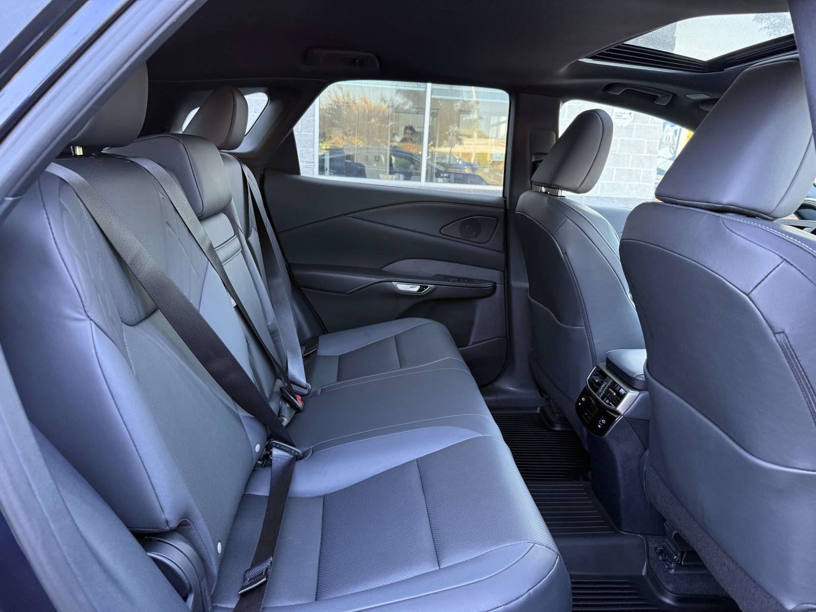 Used 2026 Lexus RX 350 Premium w/ All Season Protection Package AWD/4WD image 16