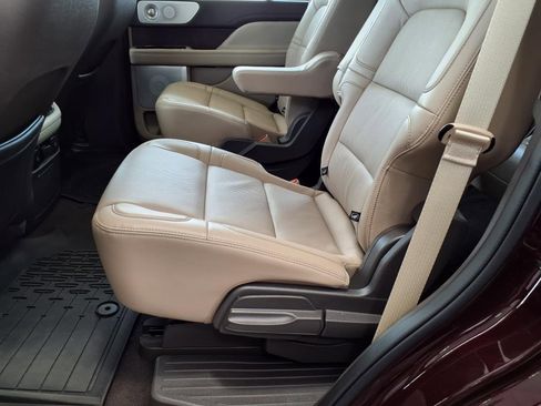 New 2024 Lincoln Navigator Reserve image 14
