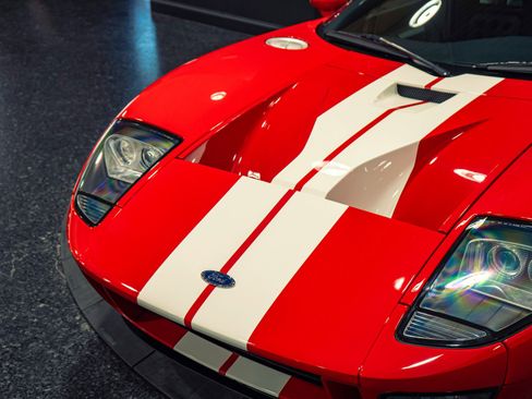 Used 2005 Ford GT image 5