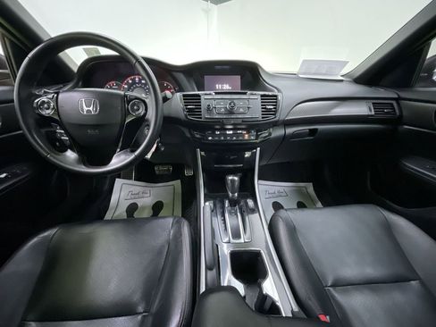Used 2017 Honda Accord Sport Special Edition image 18