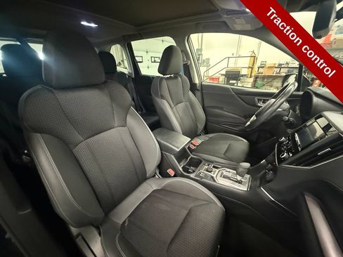 Used 2023 Subaru Forester Premium AWD/4WD image 39