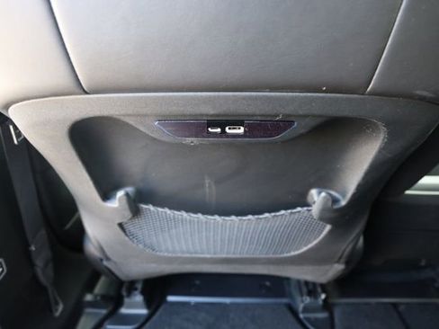 Used 2026 Chrysler Pacifica Select image 31