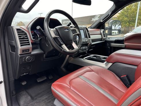 Used 2021 Ford F350 Platinum w/ Tremor Off-Road Package image 24