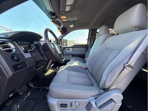 Used 2011 Ford F150 XLT w/ XLT Chrome Pkg image 6