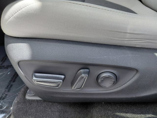 Used 2023 Toyota RAV4 XLE w/ Convenience Package AWD/4WD image 19