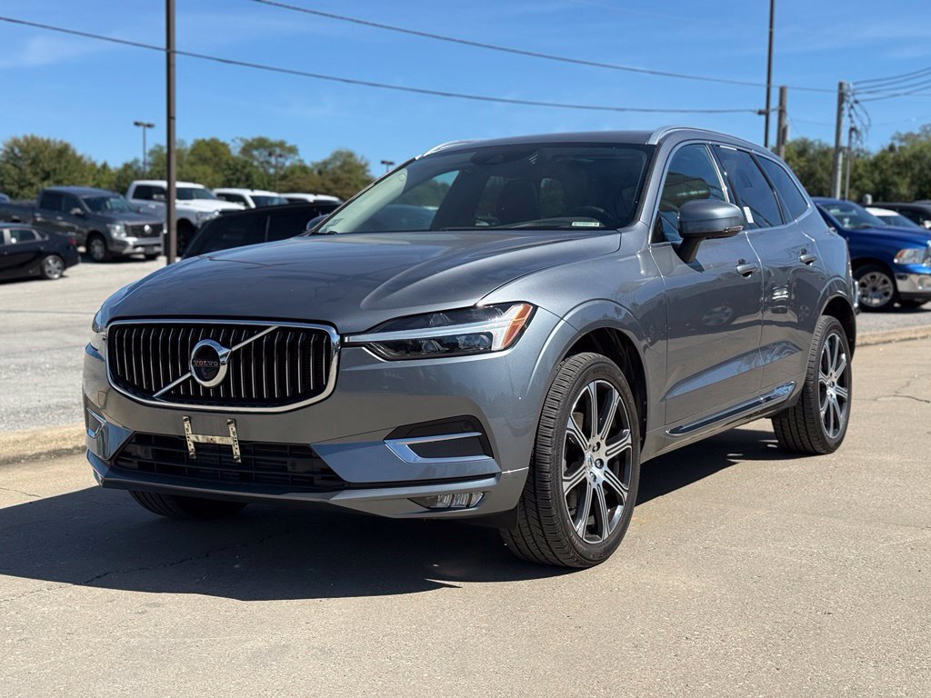 Used 2021 Volvo XC60 T5 Inscription w/ Advanced Package AWD/4WD image 2