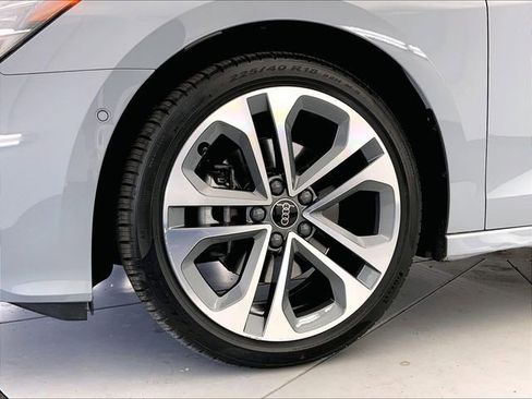 Certified 2025 Audi A3 2.0T Premium Plus w/ Premium Plus Package AWD/4WD image 9