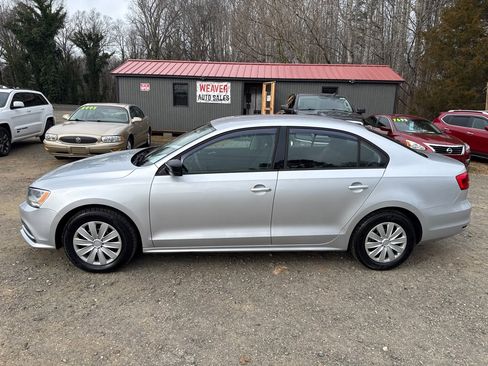 Used 2015 Volkswagen Jetta S image 1