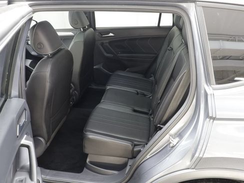 Certified 2024 Volkswagen Tiguan SE R-Line AWD/4WD image 14