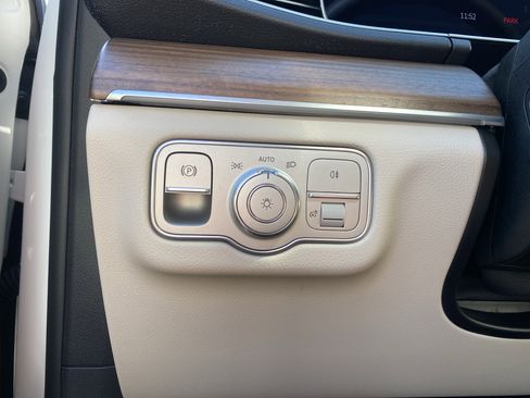 Used 2026 Mercedes-Benz GLE 350 4MATIC image 13