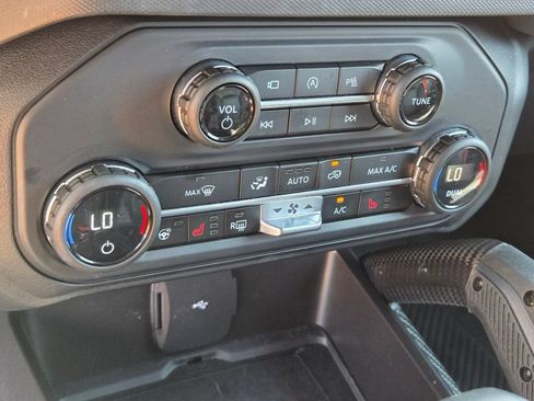 Used 2023 Ford Bronco Raptor AWD/4WD image 25