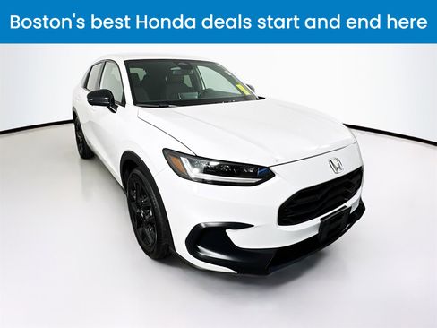 Used 2024 Honda HR-V Sport image 1