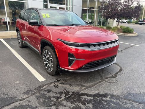 New 2025 Jeep Wagoneer S Limited image 7