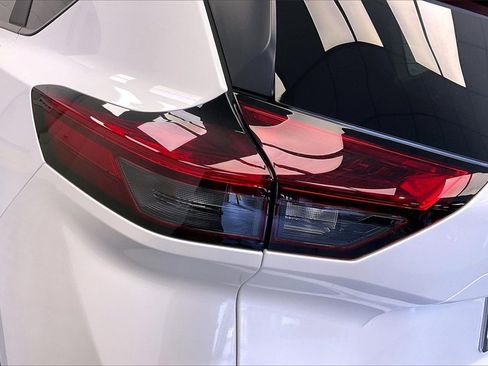 Certified 2025 Nissan Rogue S image 25