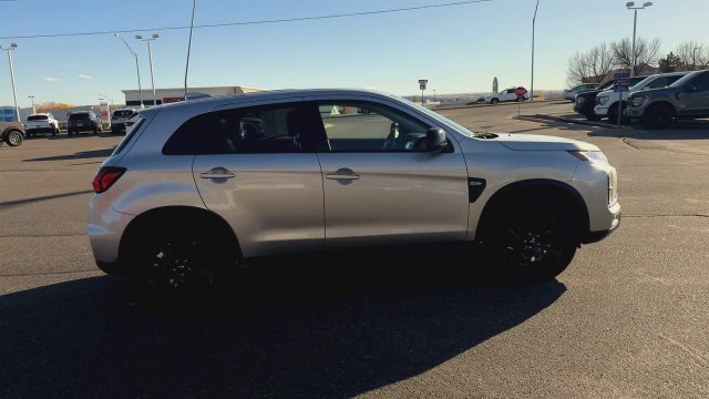 Used 2026 Mitsubishi Outlander Sport LE AWD/4WD image 9