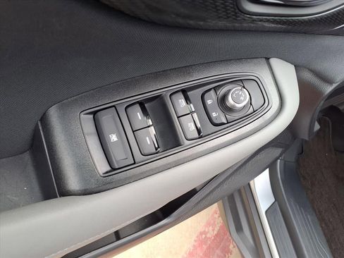 Certified 2025 Subaru Outback Premium image 8