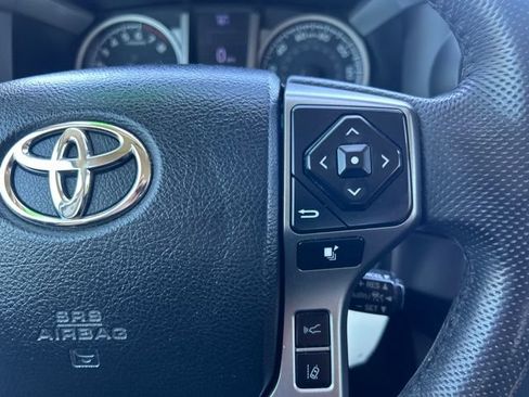 Used 2020 Toyota Tacoma SR5 w/ Technology Package AWD/4WD image 20