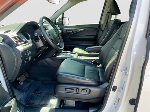 Used 2023 Honda Ridgeline RTL-E image 22